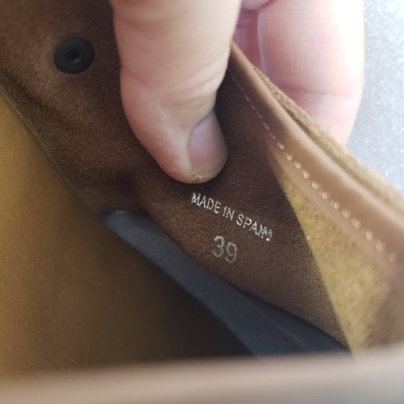 M&C Womens Brown Tan Clogs Suede Size 39 (US 8.5) Made In Spain Buckle Wood Heel - Picture 3 of 15